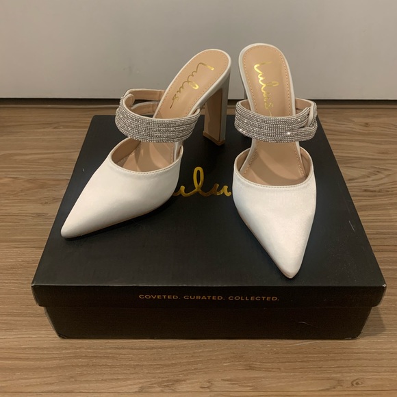 Lulus Celines heels - Picture 1 of 7